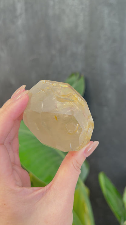 巴西黃水晶共生黃膠花