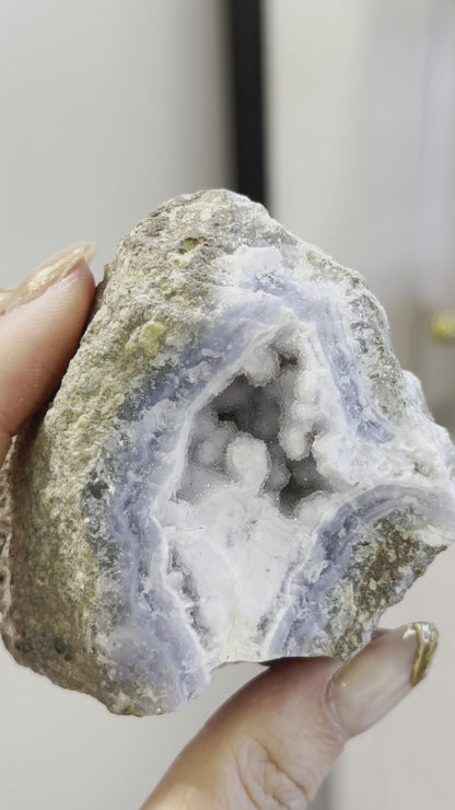 南非藍紋瑪瑙原石 Raw Blue Lace Agate