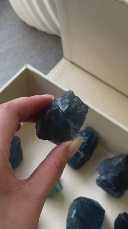 巴西藍綠螢石原石 Brazil Raw Fluorite （20-30mm)