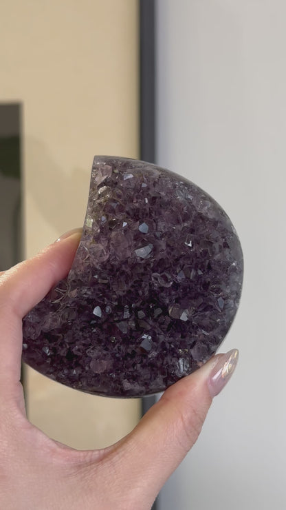 烏拉圭紫水晶月亮Uruguay Amethyst Moon