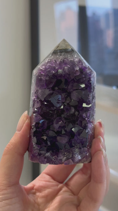巴西紫晶柱 Brazil Amethyst Tower