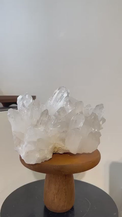 5KG 巴西白水晶簇 Brazil White Quartz Cluster