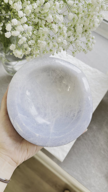 藍方解石碗 Blue Calcite Bowl
