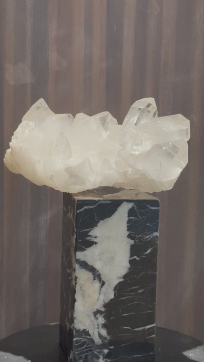 重量級巴西白水晶簇 (雙尖）Brazil White Quartz Cluster