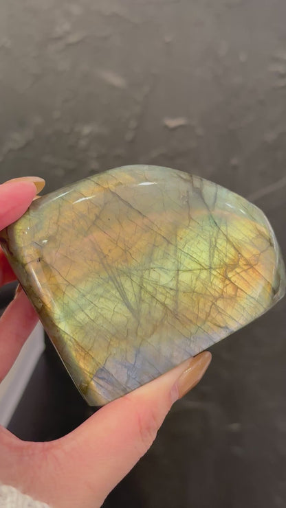 拉長石 Labradorite