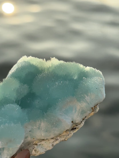 藍霰石/ 藍文石原石 Raw Blue Aragonite