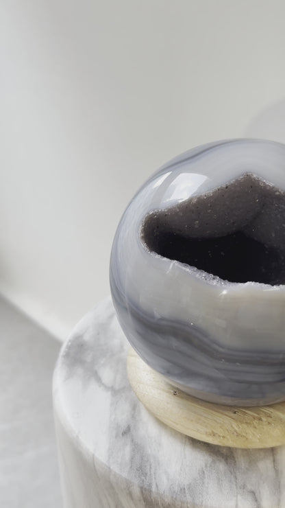 巴西藍瑪瑙開口笑 Brazil agate Sphere