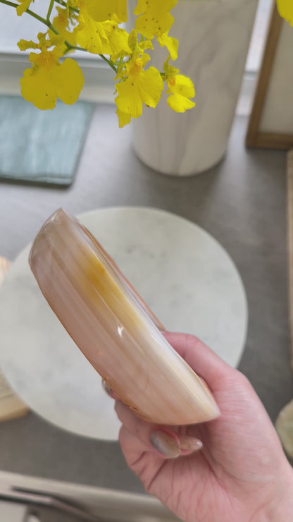 橙黃瑪瑙碗