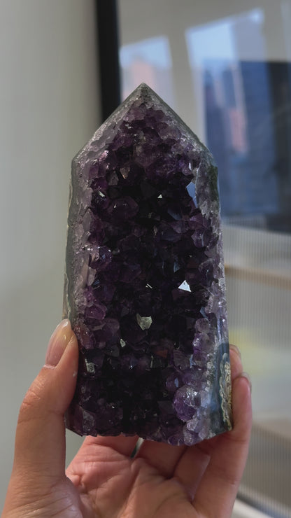 巴西紫晶柱 Brazil Amethyst Tower