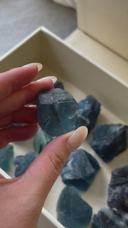 巴西藍綠螢石原石 Brazil Raw Fluorite （20-30mm)