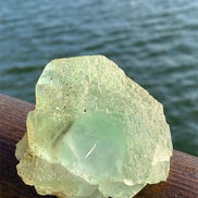 青蘋果綠螢石原石 - ART OF GEM 